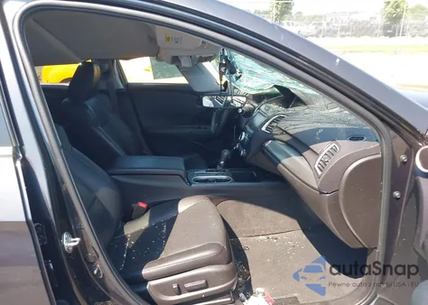 2016 Acura Rdx Advance Package z USA, uszkodzony, nr VIN 5J8TB4H78GL012388